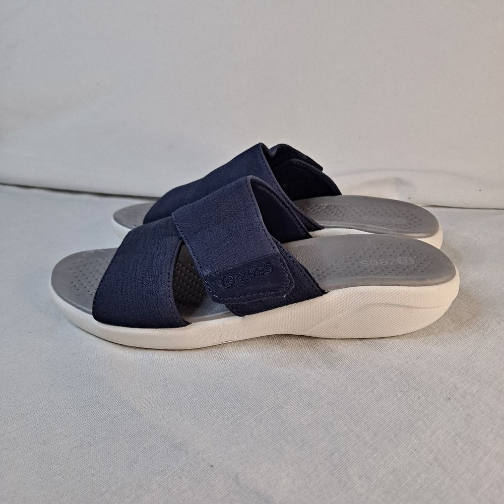 Bzees Carefree Women's Slide Sandals Size 6M Blue Fabric Wedge